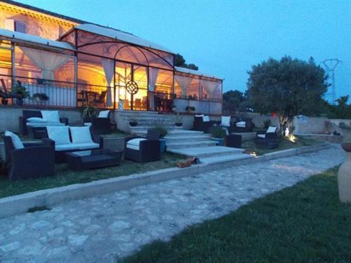 Domaine Saint Victor 호텔 La Tour-dʼAigues 외부 사진